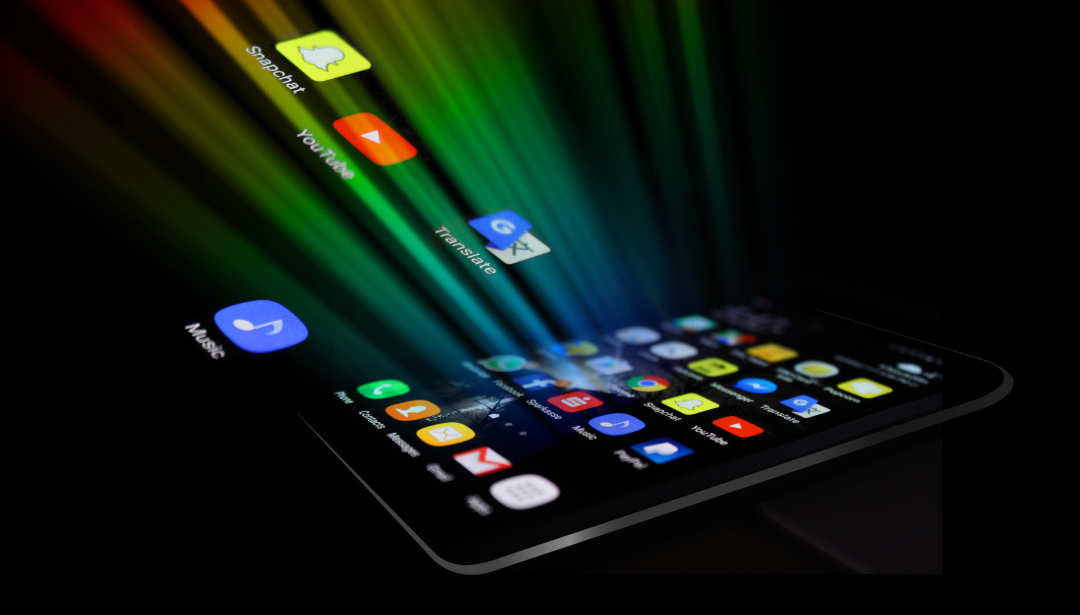 Superior Pro<br>microSDXC_Colorful<br><font color='#888888' size='2%'>Class 10. UHS-I U3. V30. A1. 4K UHD</font> Say Goodbye To Slow Apps