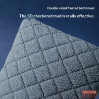 b9449c695bebb6f6-f-w_200