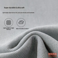 8755a273f5feef34-f-w_200